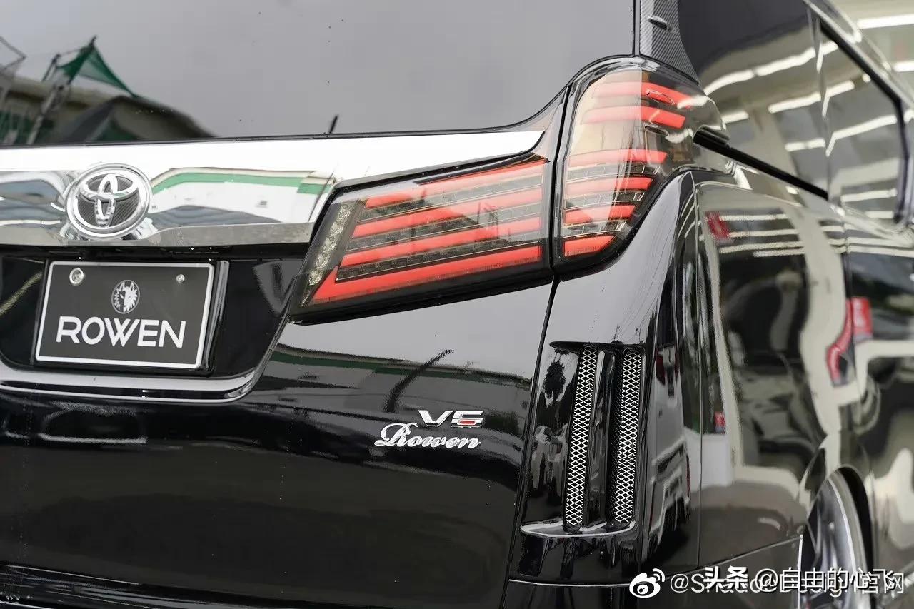 威尔法rowen尾翼,丰田威尔法改装rowen包围