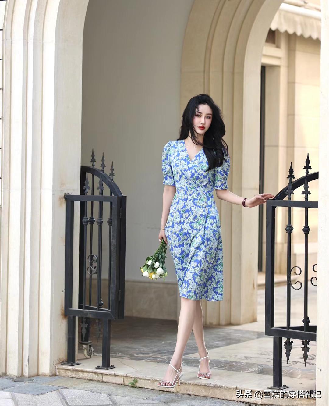 皮肤黑黄的女生穿杏色好看吗,皮肤黑黄适合穿什么色显白