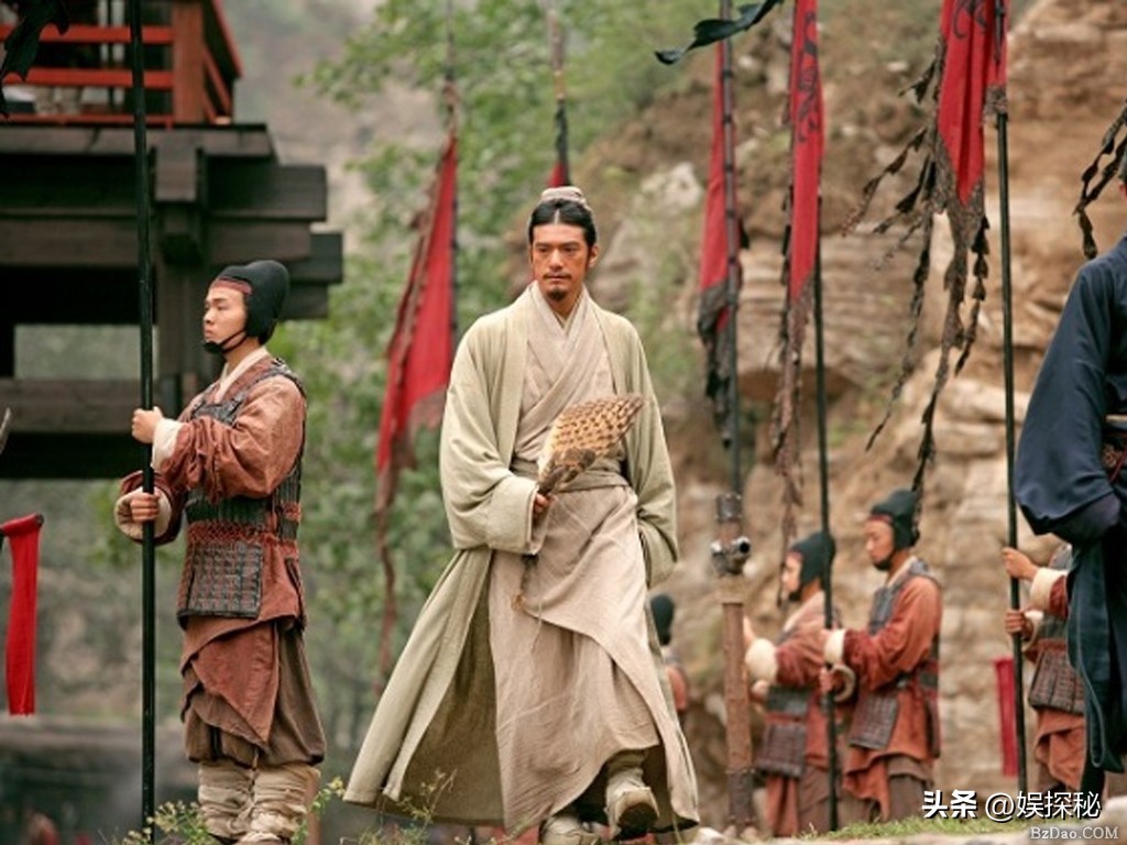 赤壁梁朝伟金城武弹琴片段,金城武电影赤壁北京见面会