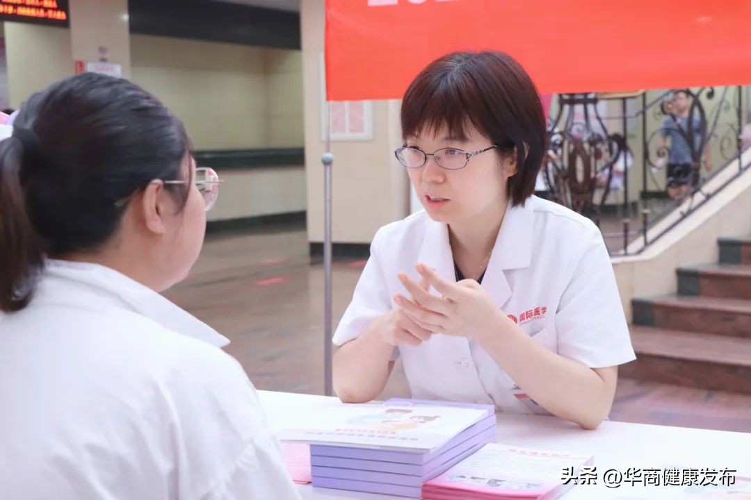 产科门诊母乳喂养周活动策划,西安高新医院国际部产科