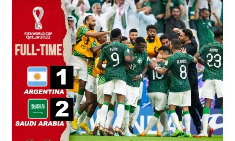 英国太太团包下豪华游轮,英格兰太太团入住多哈港豪华游轮