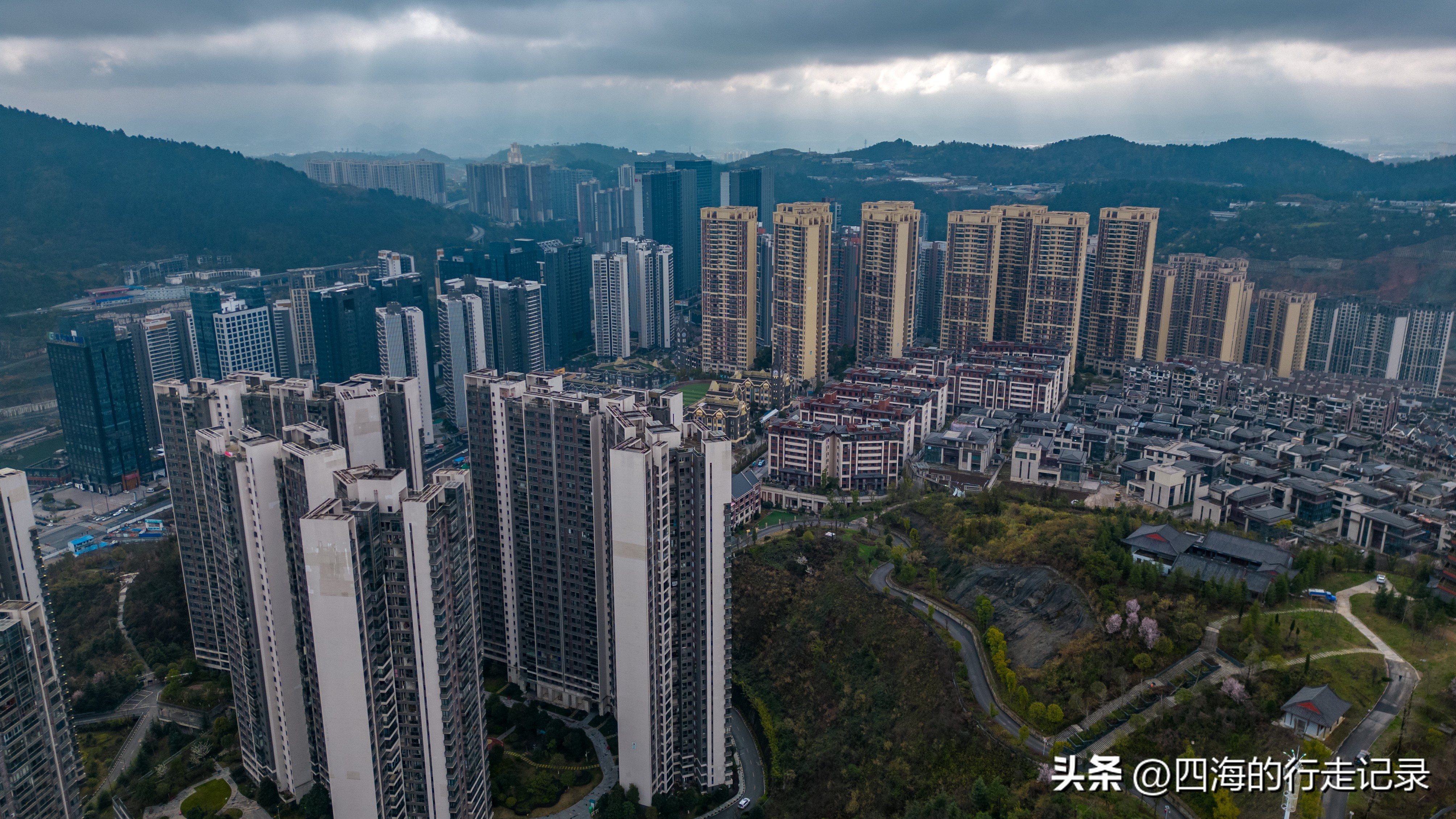 贵阳市未来方舟航拍视频,贵阳市未来方舟云岩航拍