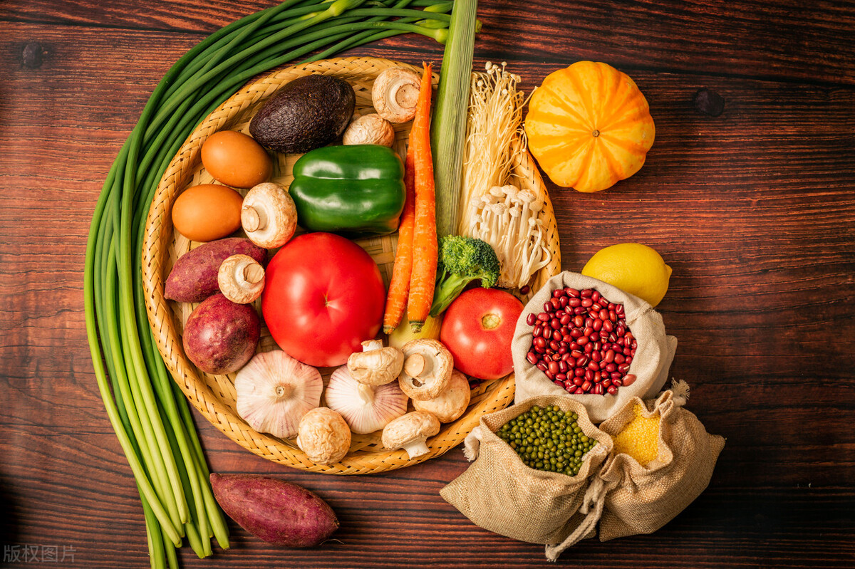 七个有用的养发小妙招，让你轻松养出乌黑浓密的健康秀发