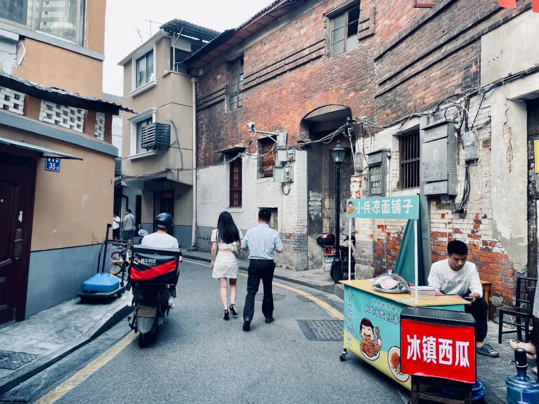 住在梅溪湖，心系老城区——一位高中女生眼中的长沙烟火气