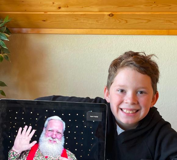 假笑男孩提前祝福视频,假笑男孩命中带苦原图