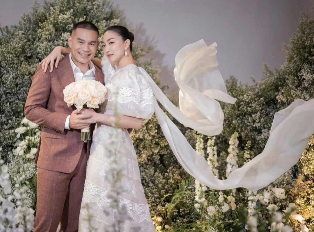 泰国一哥为婚礼一掷千金，与妻子闪婚被疑恨娶？还要拉踩前任？