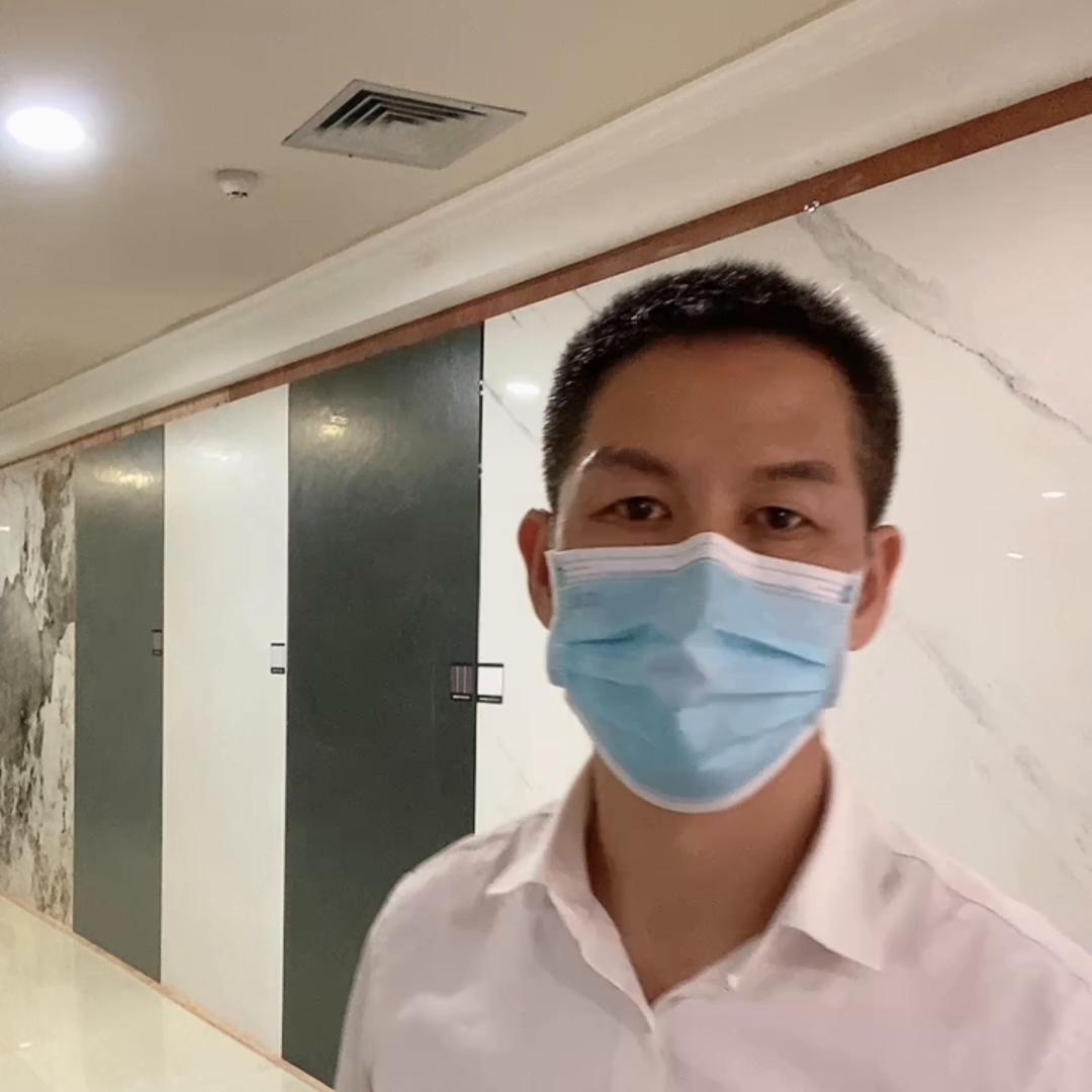 买的岩板背景墙为啥有点黄 (买背景墙岩板都问什么问题)