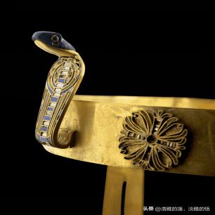 日军兽行照片：当着父亲的面玷污他女儿，临走还残忍割下妻子乳房