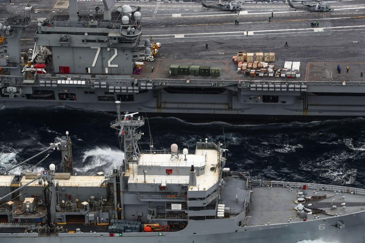 山东舰编队首次远海训练,山东舰出海远航训练