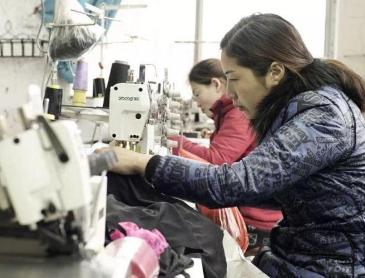 90后做内衣发家致富,90后内衣创业