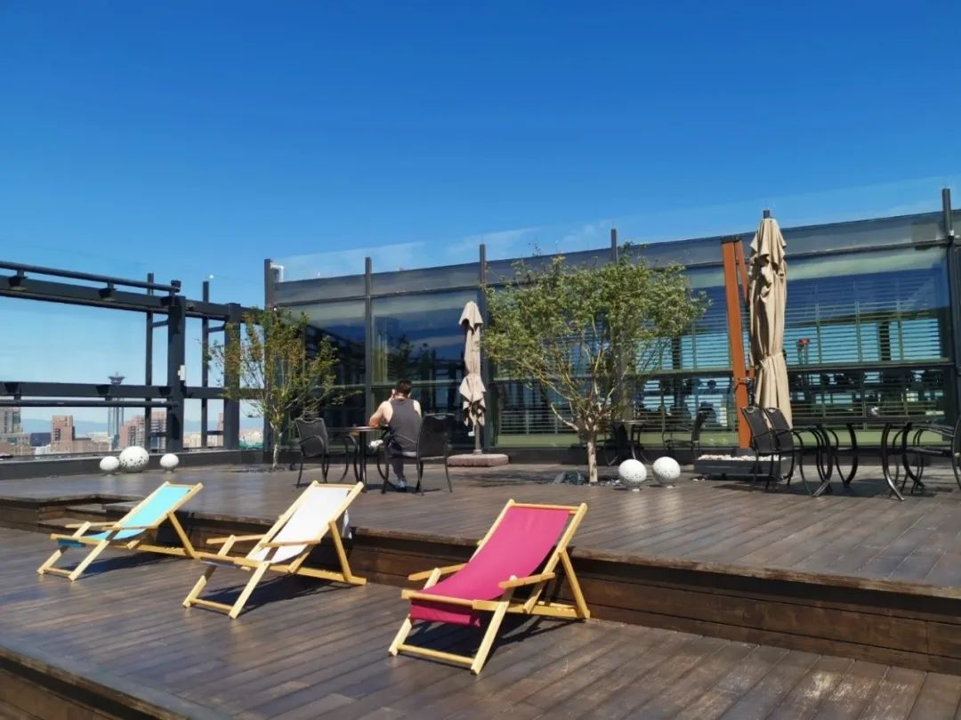 北京旅游住鸟巢附近方便吗,住在鸟巢旁边是什么感受