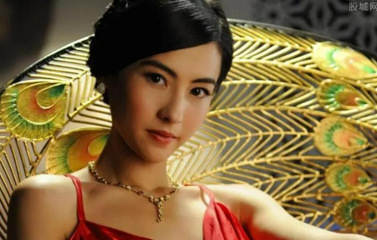 自曝偷东西的女明星,被爆偷东西的女明星