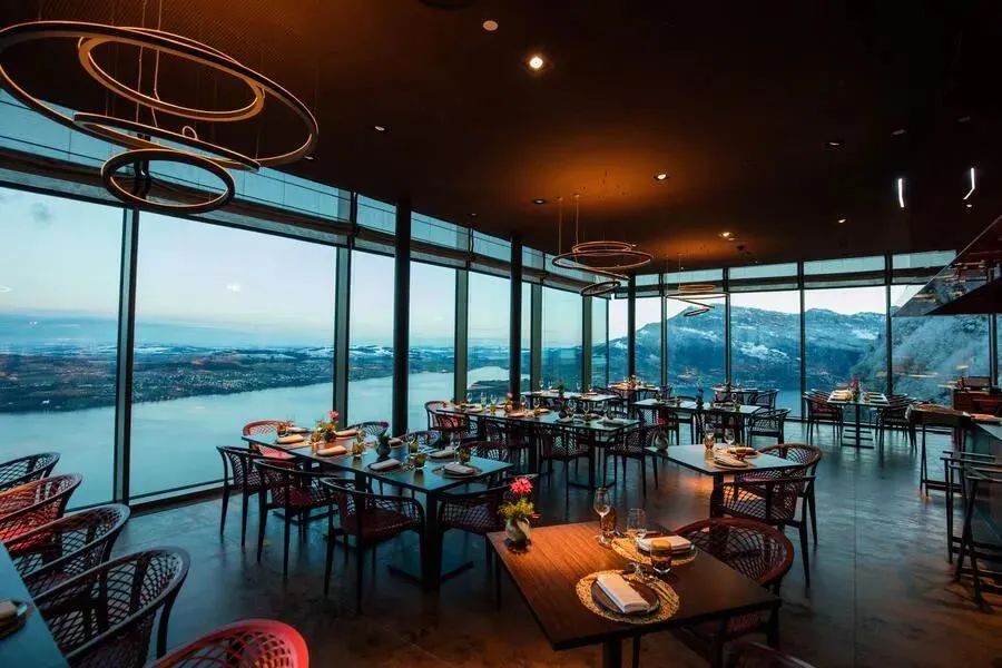 正和岛知名企业家投资交流,正和岛投资总裁