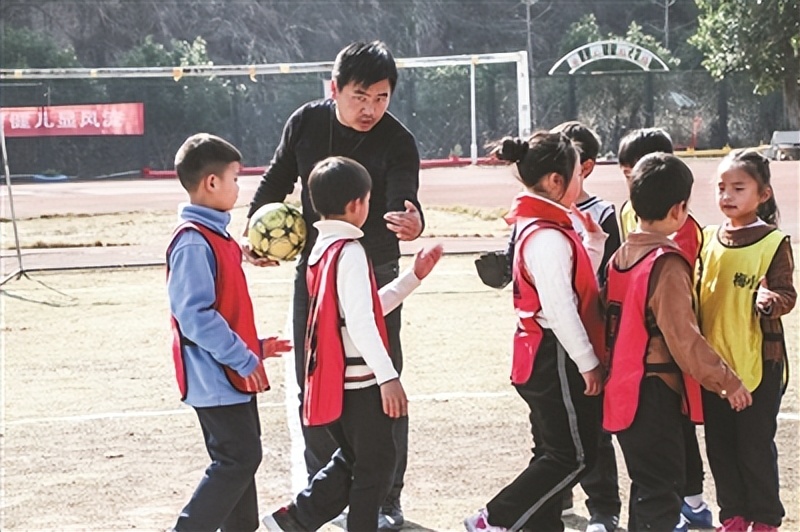 乡村足球,我在乡村学技术