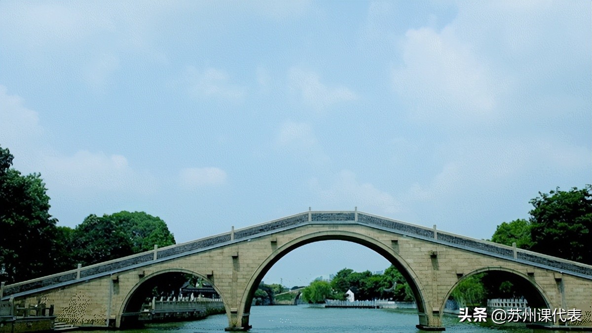 君到姑苏见人家尽枕河写的是哪里,君到姑苏见人家尽枕河是什么含义
