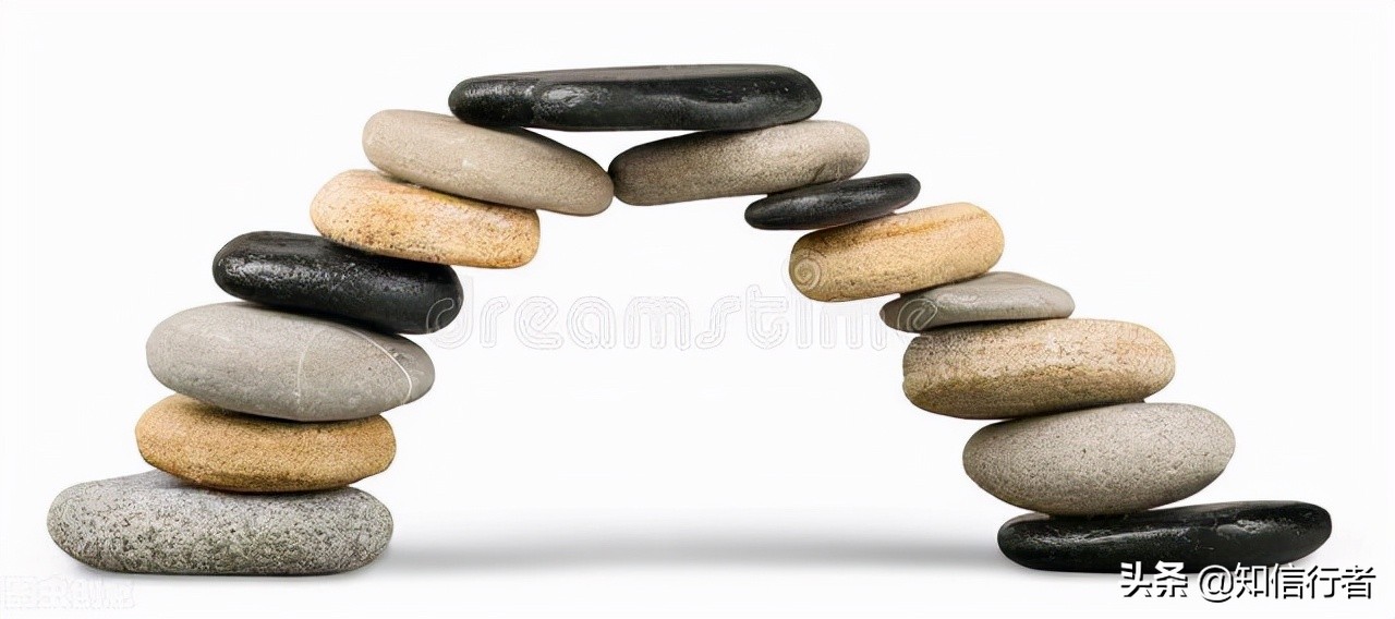 自媒体未来最好的赚钱方法,十分钟教会你如何在自媒体赚钱