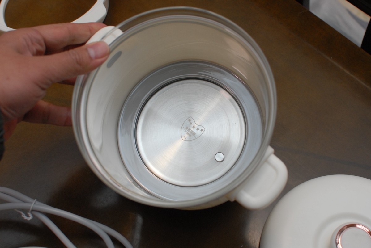 厨房智能小家电,电炖盅一锅多用