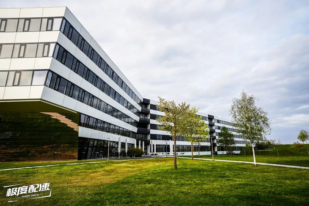 adidas总部参访,在adidas店运动