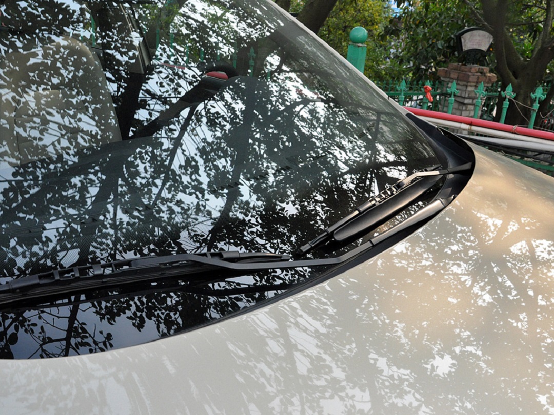 雨刮器出现呱呱声,雨刮器出现呱呱呱声音