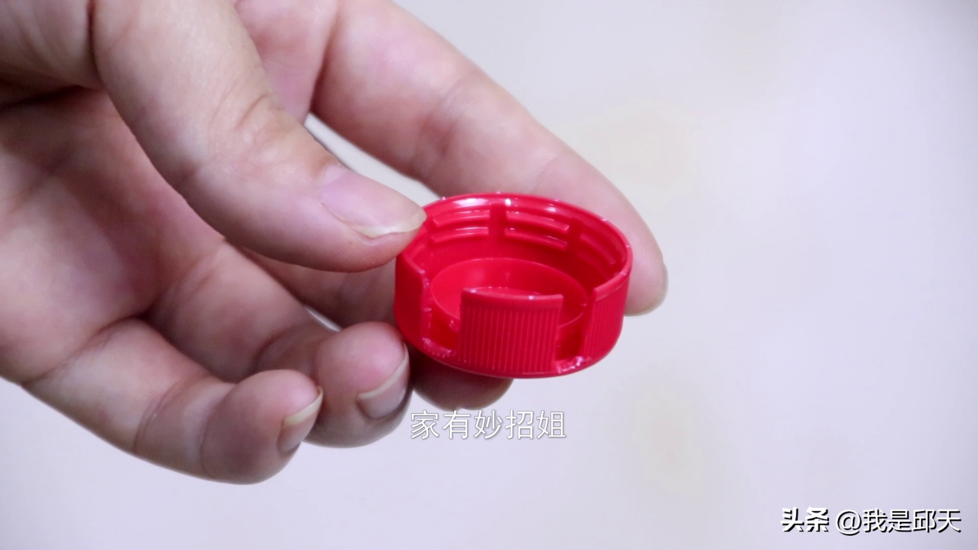 出门钥匙忘带了怎么开锁,出门忘带钥匙了该怎么解门锁