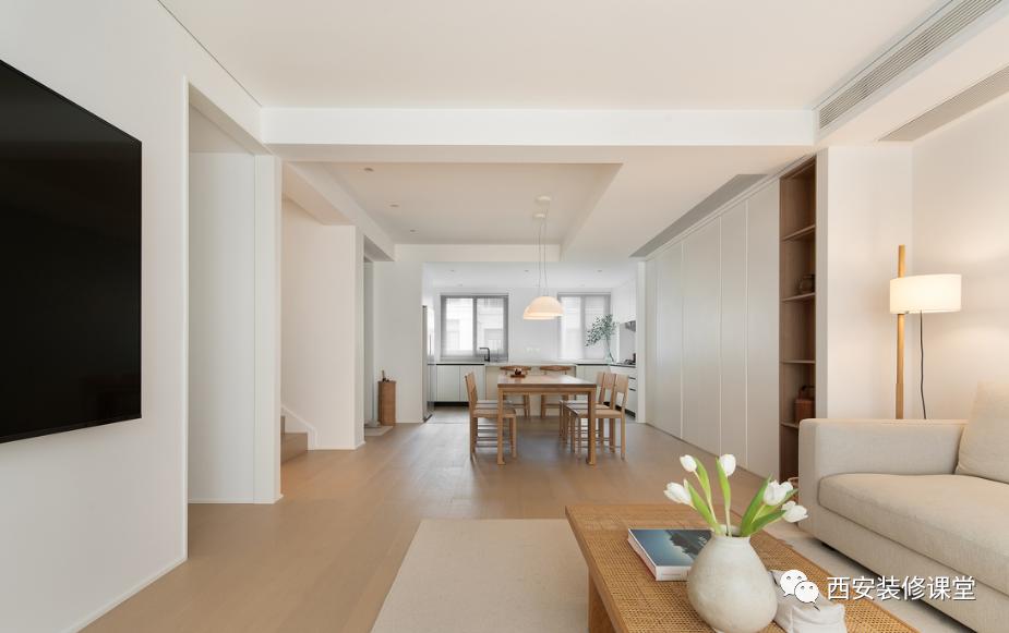 大户型复式日式原木风,顶楼复式维吾尔房子风格