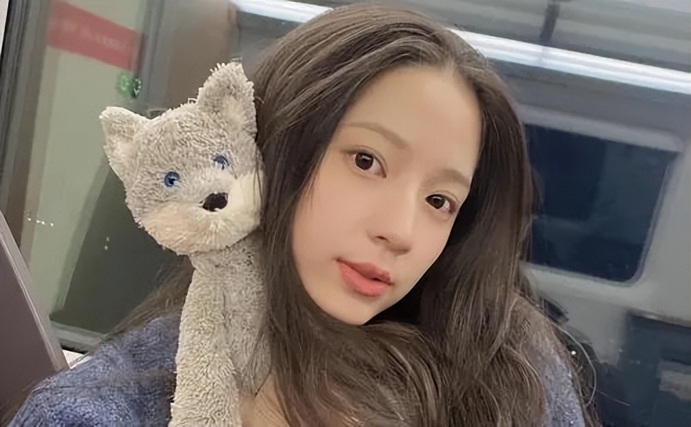 陈立农陈娜娜,陈立农情侣关系