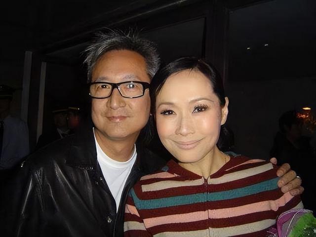 69岁赵雅芝与59岁的叶童庆生,69岁赵雅芝和60岁的叶童同框