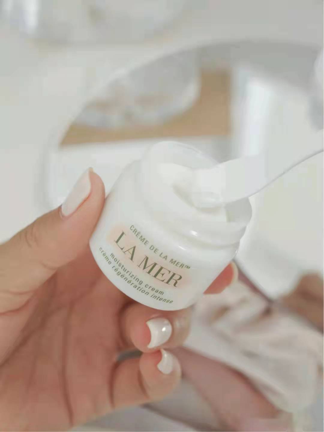 赫莲娜海蓝之谜cpb怎么选,海蓝之谜和赫莲娜护肤品哪个好用