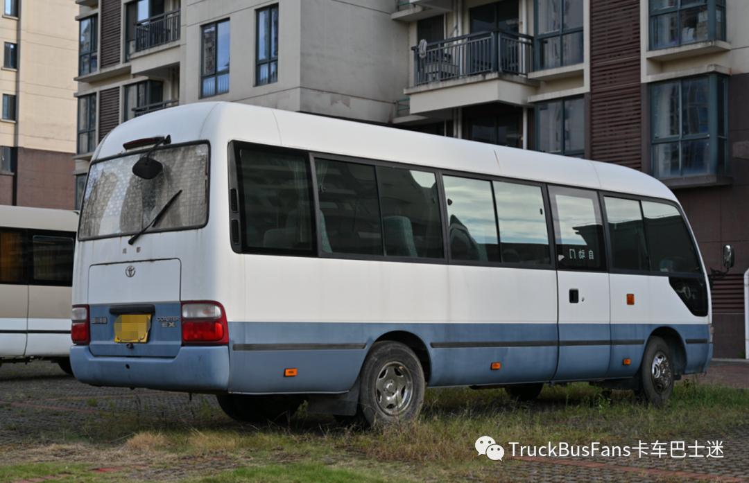 丰田考斯特2020款埃尔法,最新款丰田考斯特4.0