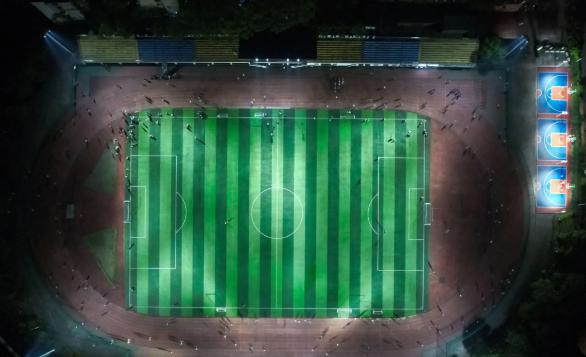 想打造一个足球场要注意那些要点？