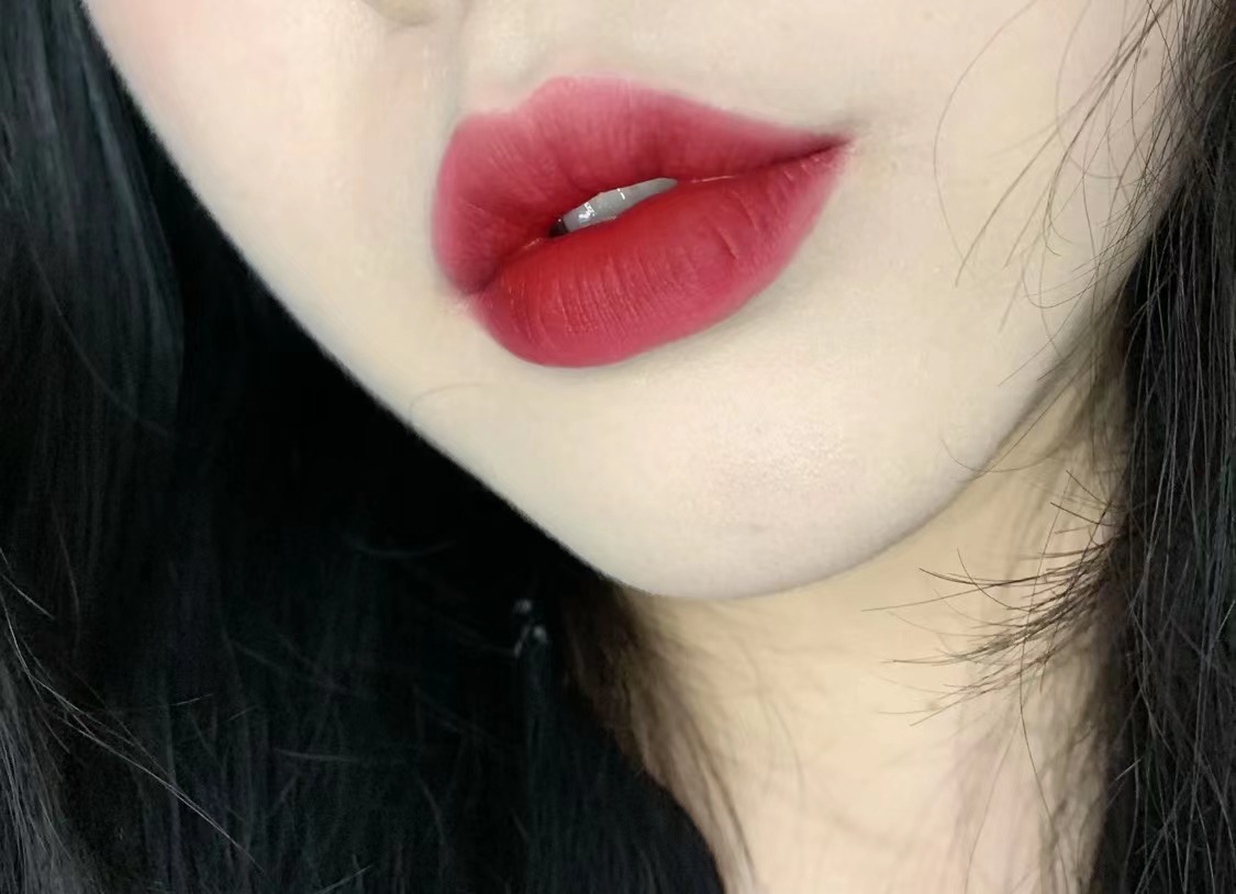 黄皮女生必买十个品牌口红,黄皮适合红棕色口红吗