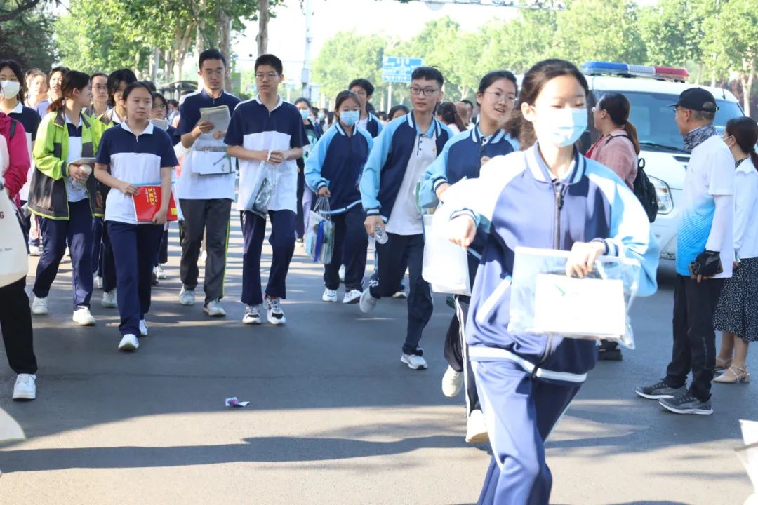 二选一作文叫什么作文,二选一立意作文