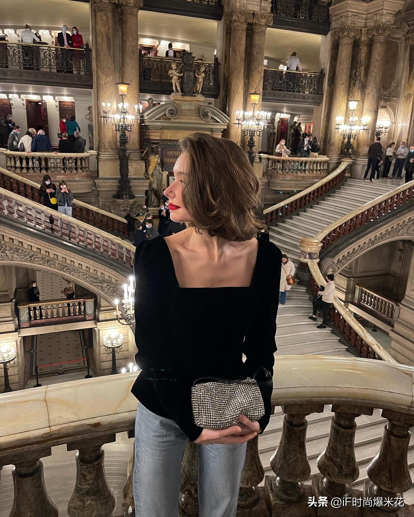 风格是「自我表达」而非框定，喜欢短发的姑娘一定要看看