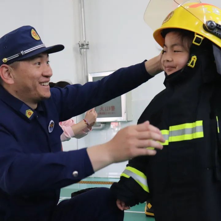 消防大队开展五进宣传活动,广州消防五进消防知识宣传