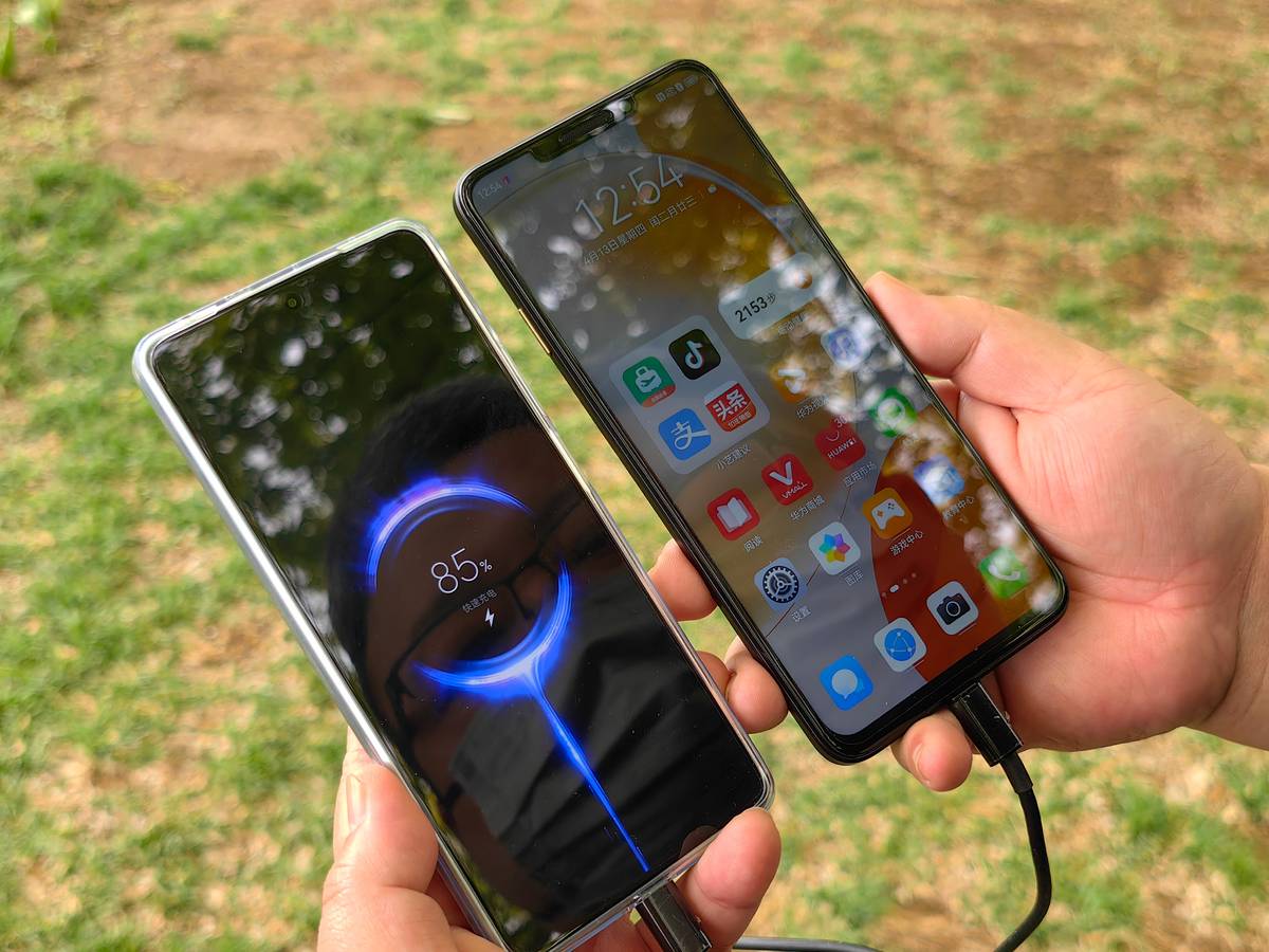 华为oppo3000元性价比最高的手机,oppo和华为1500元性价比高的手机