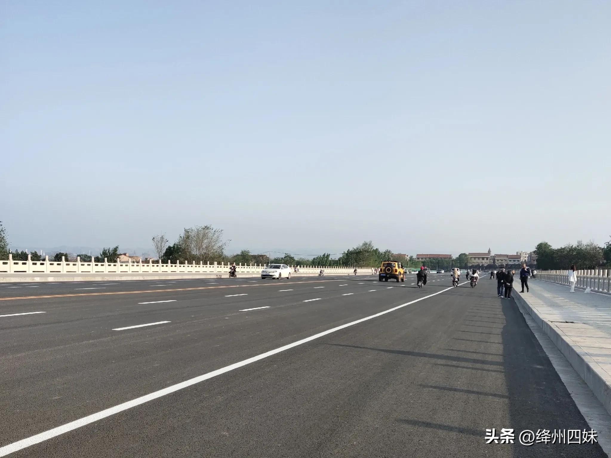 努力考大学是为了更好的找工作,只有考上好大学才能选择好工作