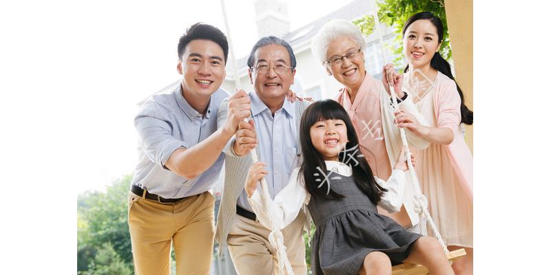 带孩子去亲戚家玩被忽略,带孩子去玩把孩子弄丢了