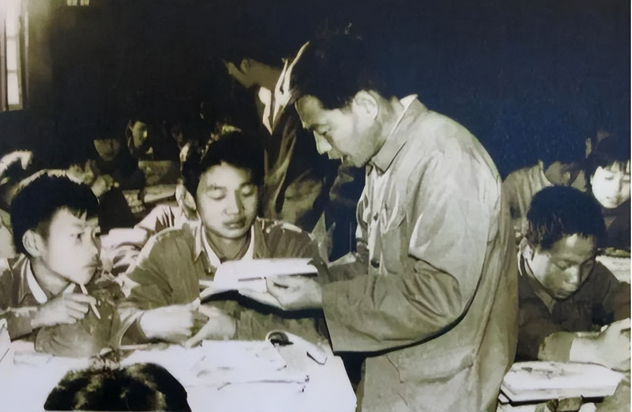 中国第一贪落马记：找商人拿千万给儿子开公司，单笔就贪掉8250万