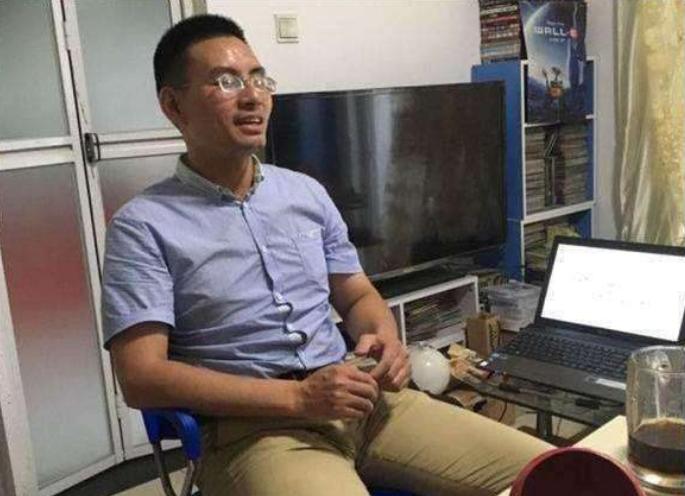 一代“谣王”秦火火：高中没毕业，却捧红郭美美，3年造谣3000条