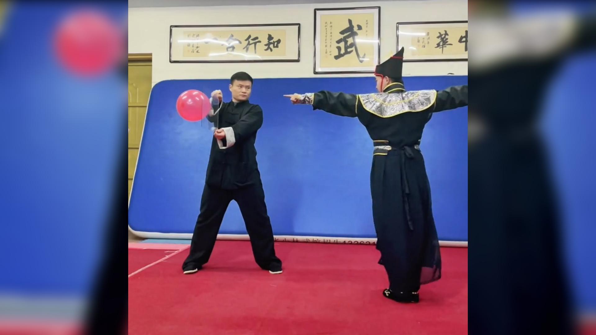 东方不败的飞针绝技和飞牌,飞针飞牌东方不败