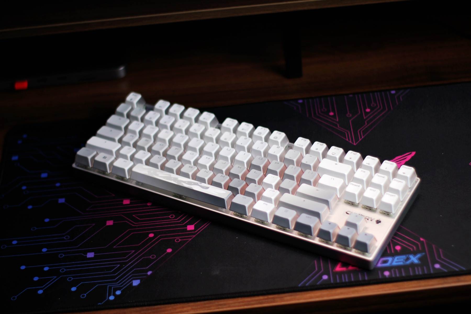 樱桃cherry机械键盘推荐,cherry樱桃mx8.0有线机械键盘测评