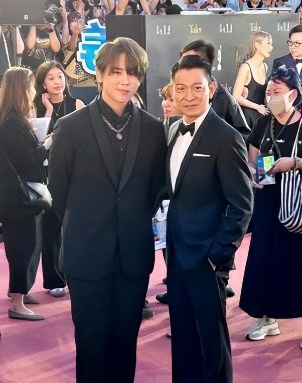 鎷虫墦閲戣鑴氳俯閾惰瑙嗛,濮滄稕鏋椾繆鏉板垬寰峰崕