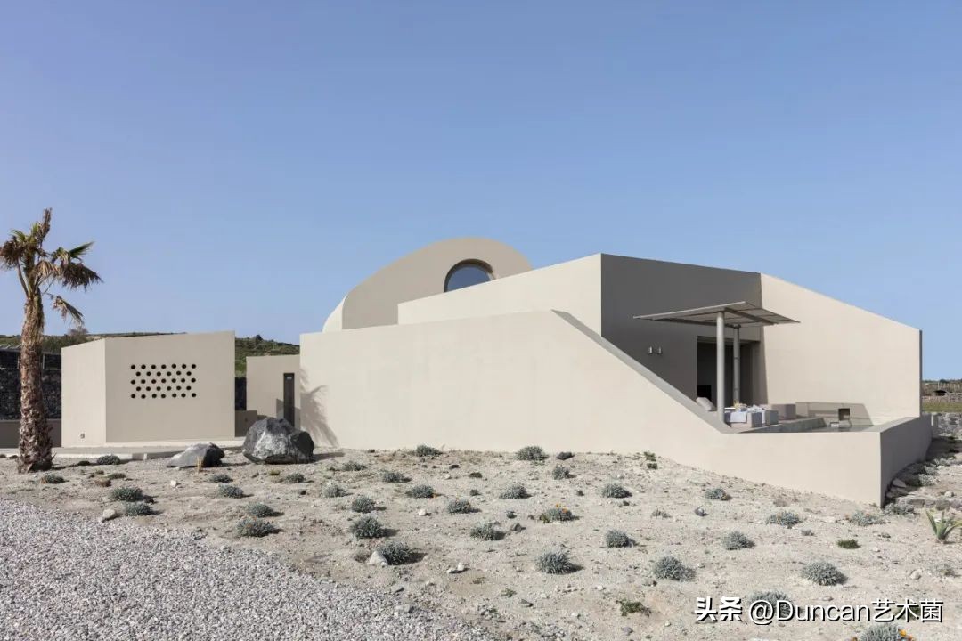 希腊KapsimalisArchitects①打造蓝白极简主义的童话世界！