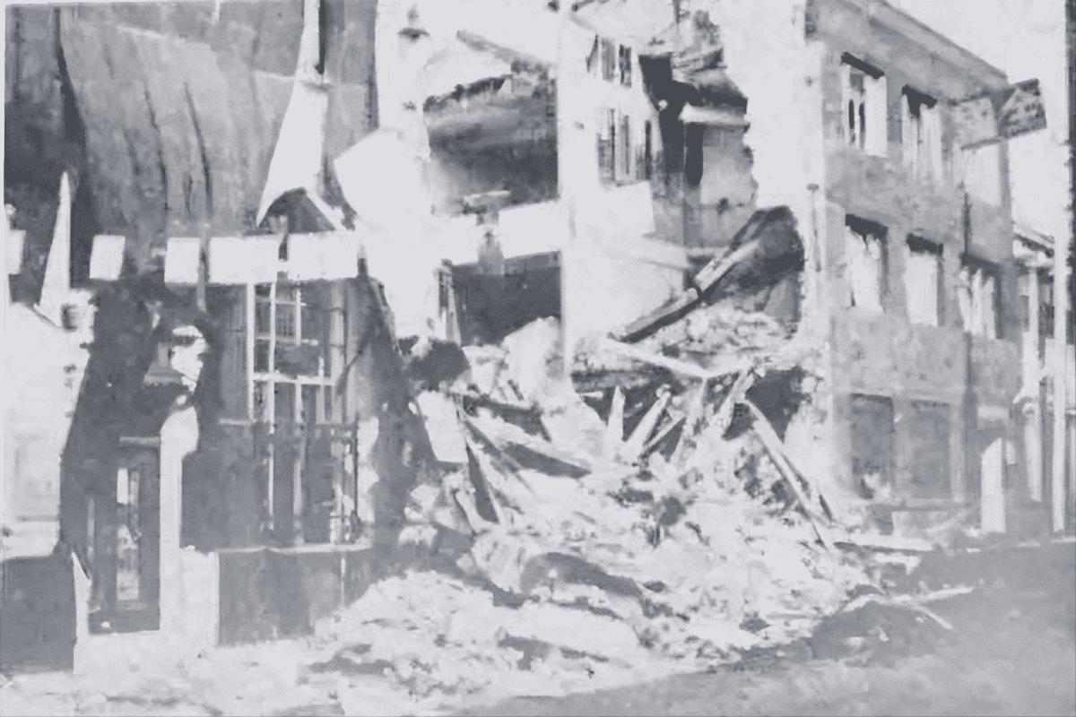 惊!日军日记曝光,*安妇慰**不顺从,日军竟用*刀刺**插入她的*体下**!