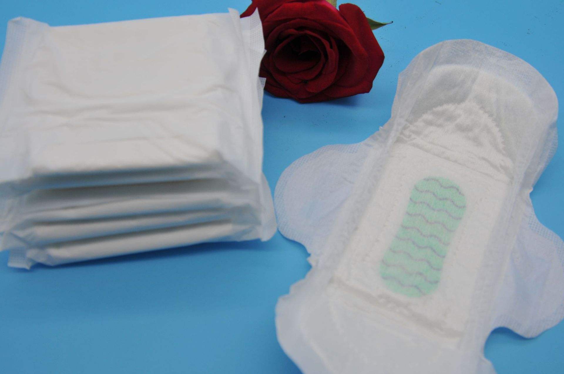 女生经期多久换一次卫生巾？改掉这几个坏习惯，有利于*处私**健康