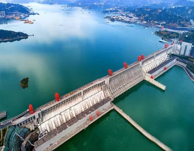 宜昌旅游攻略地图手绘,路虎揽胜运动版宜昌