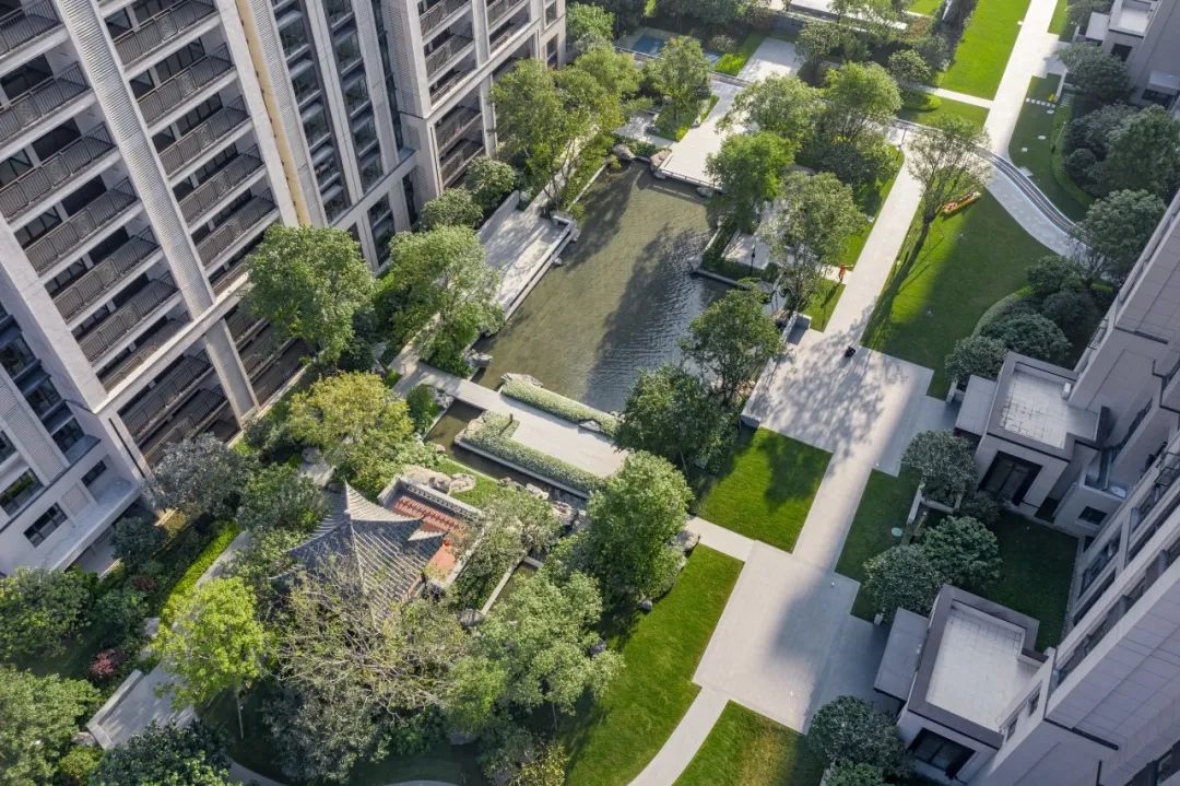 自然跌水景观,水幕瀑布跌水景观效果图