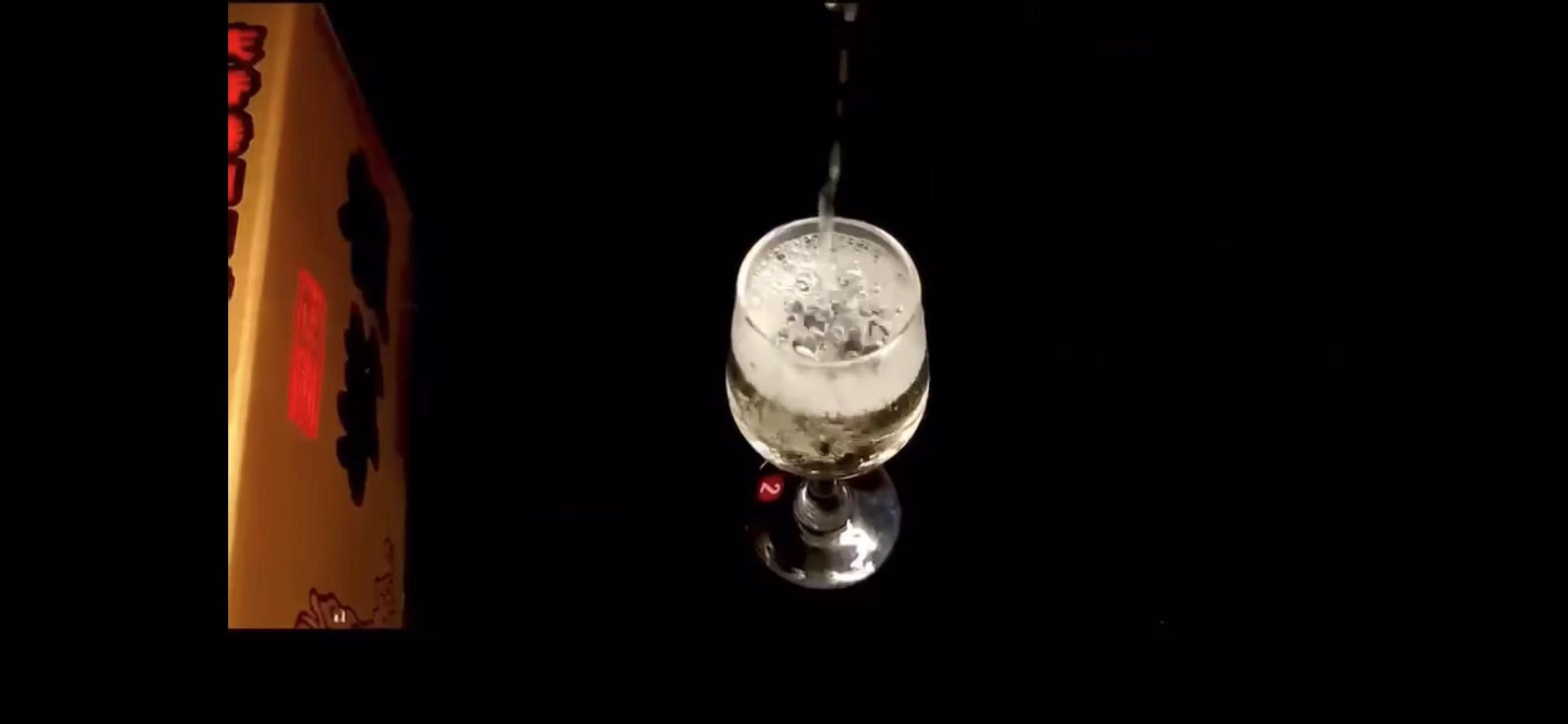 香港回归特制赖茅一斤多少钱,97年赖茅香港回归特制多少钱一瓶