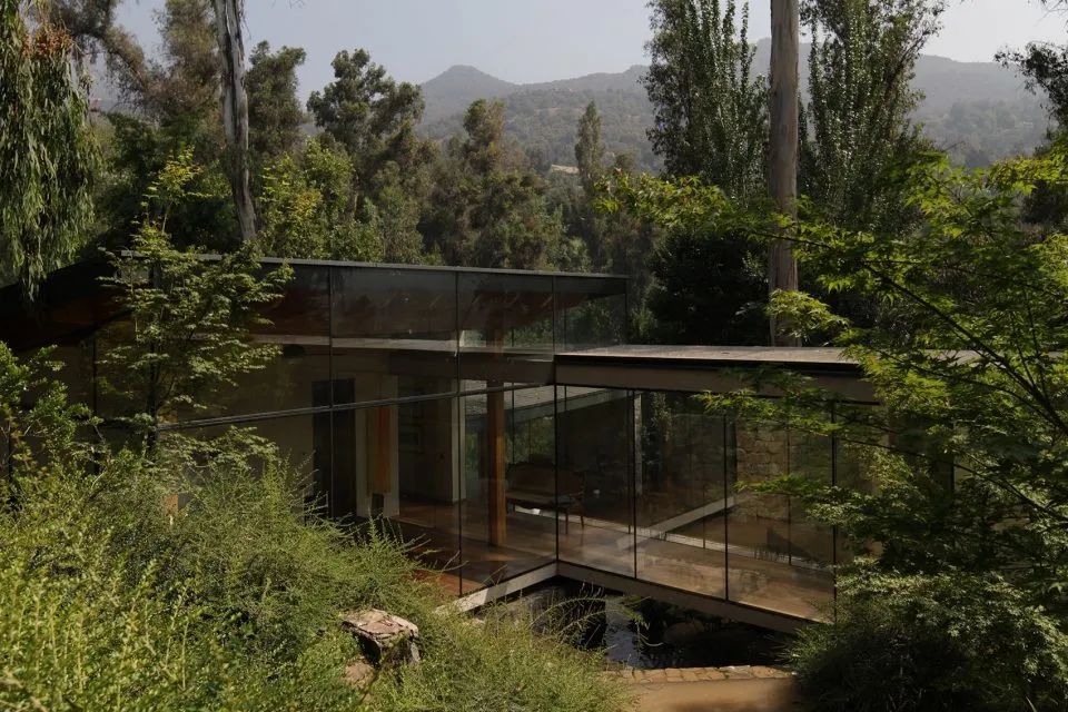 建筑是自然的一部分,建筑是人工创造的空间环境