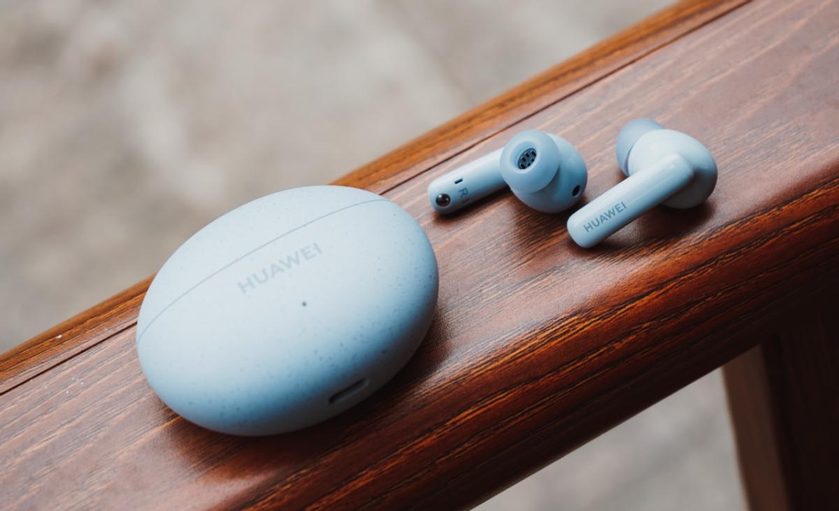 华为freebuds5i值得买吗,huaweifreebuds5i有单耳模式吗